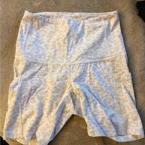 Women's White Patterned Bike Shorts